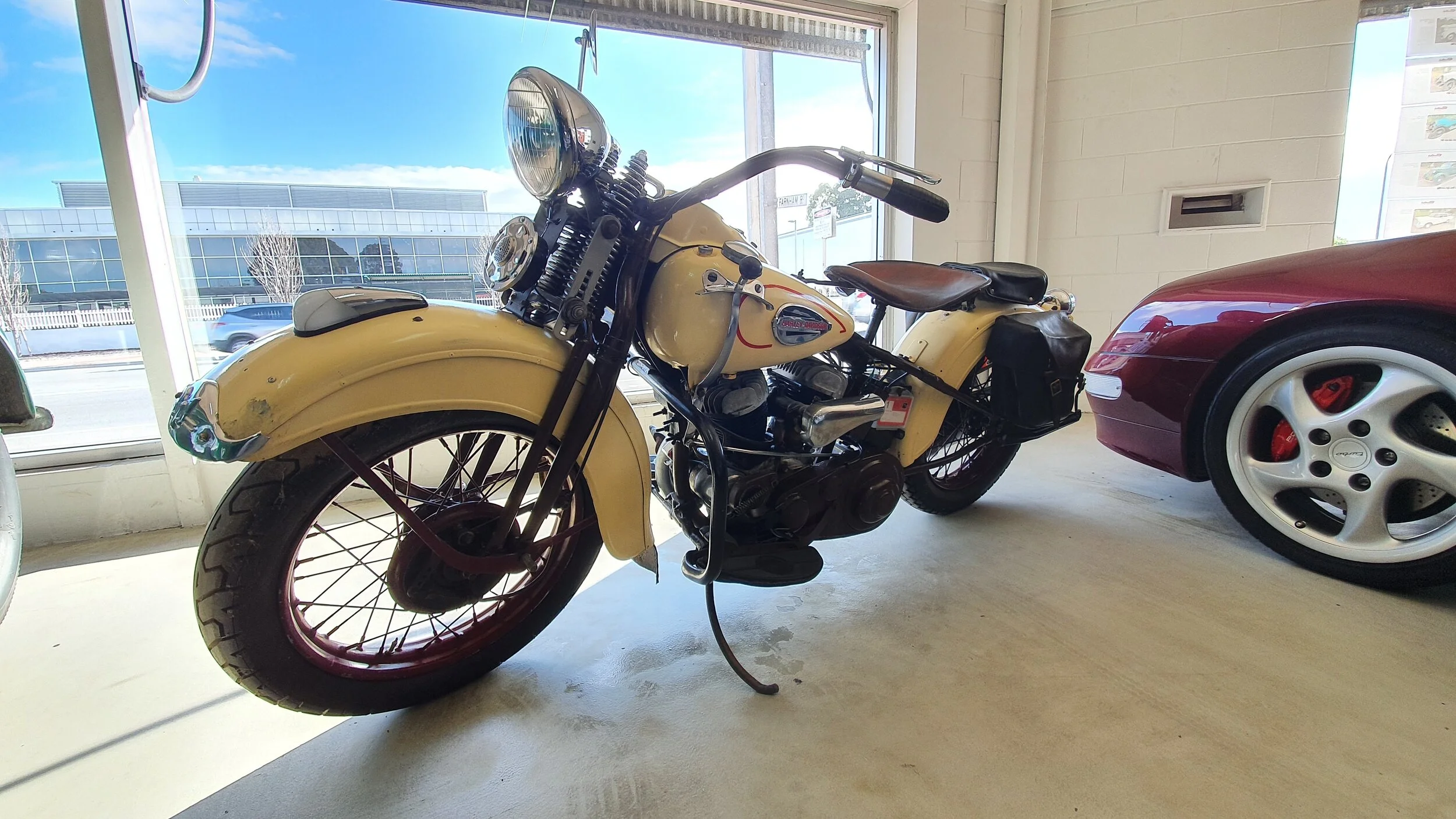 Harley Davidson model 40-W 1940 — Rainsford Collectable Cars